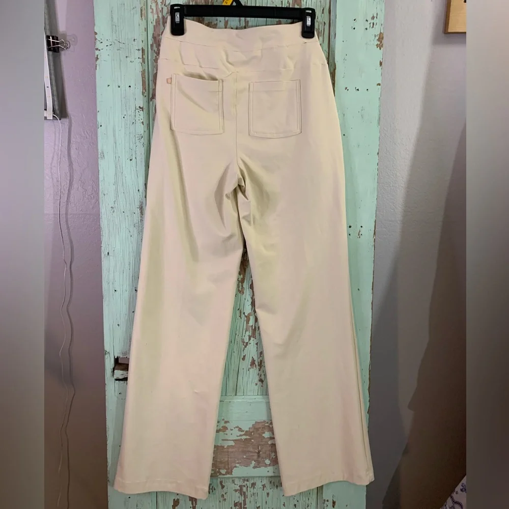 Women’s cream Avalanche high-waisted pants